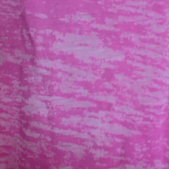 Pink Betsey Johnson tshirt. 3/4 sleeve - Picture 2 of 3